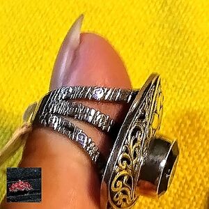 NWT-AMETHYST, TRIANGULAR - PEBBLED MOTIF STERLING RING.  SIZE(S) 5 OR 8...